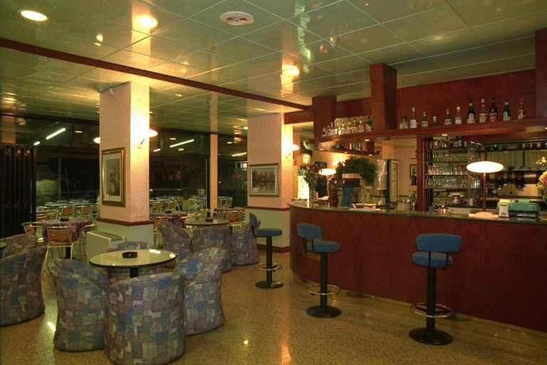 Hotel Mirage ميكيلي المظهر الخارجي الصورة