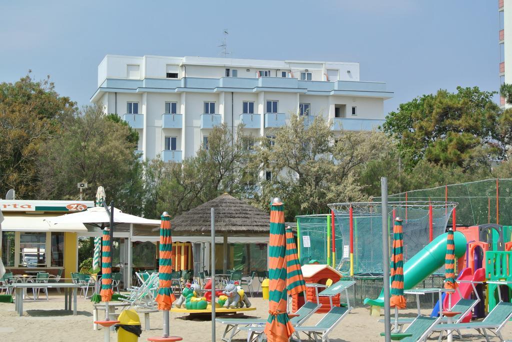 Hotel Mirage ميكيلي المظهر الخارجي الصورة