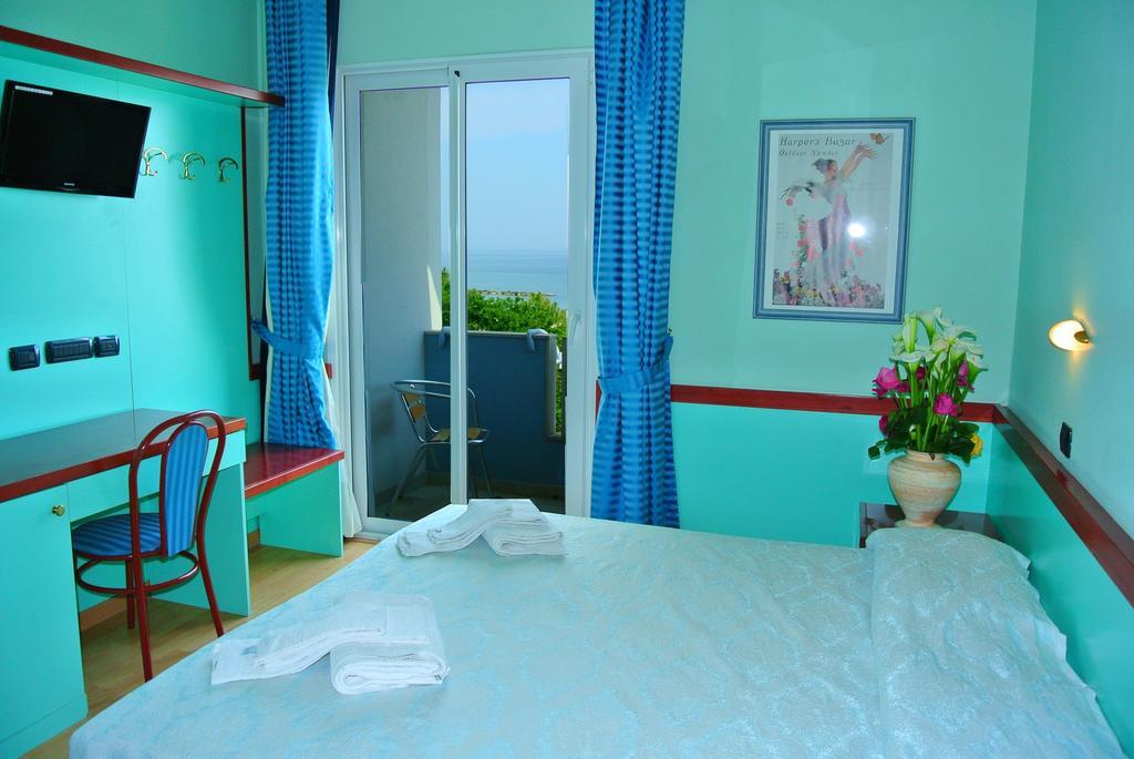 Hotel Mirage ميكيلي المظهر الخارجي الصورة