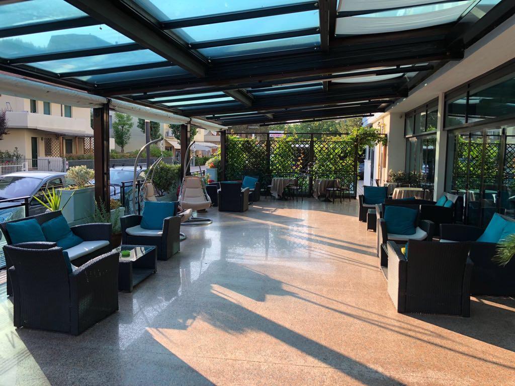 Hotel Mirage ميكيلي المظهر الخارجي الصورة